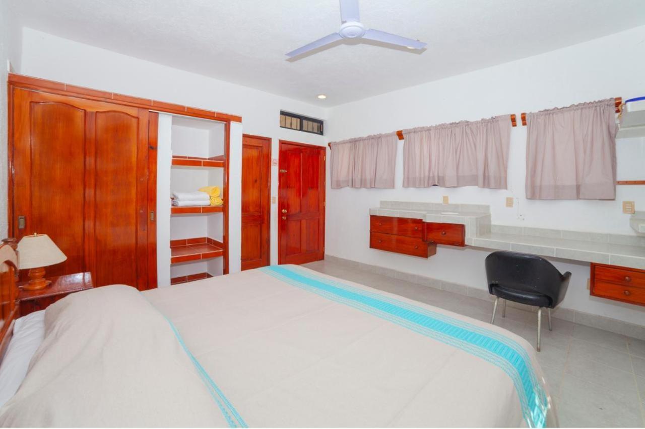 Hotel Casa Rush Puerto Ángel エクステリア 写真