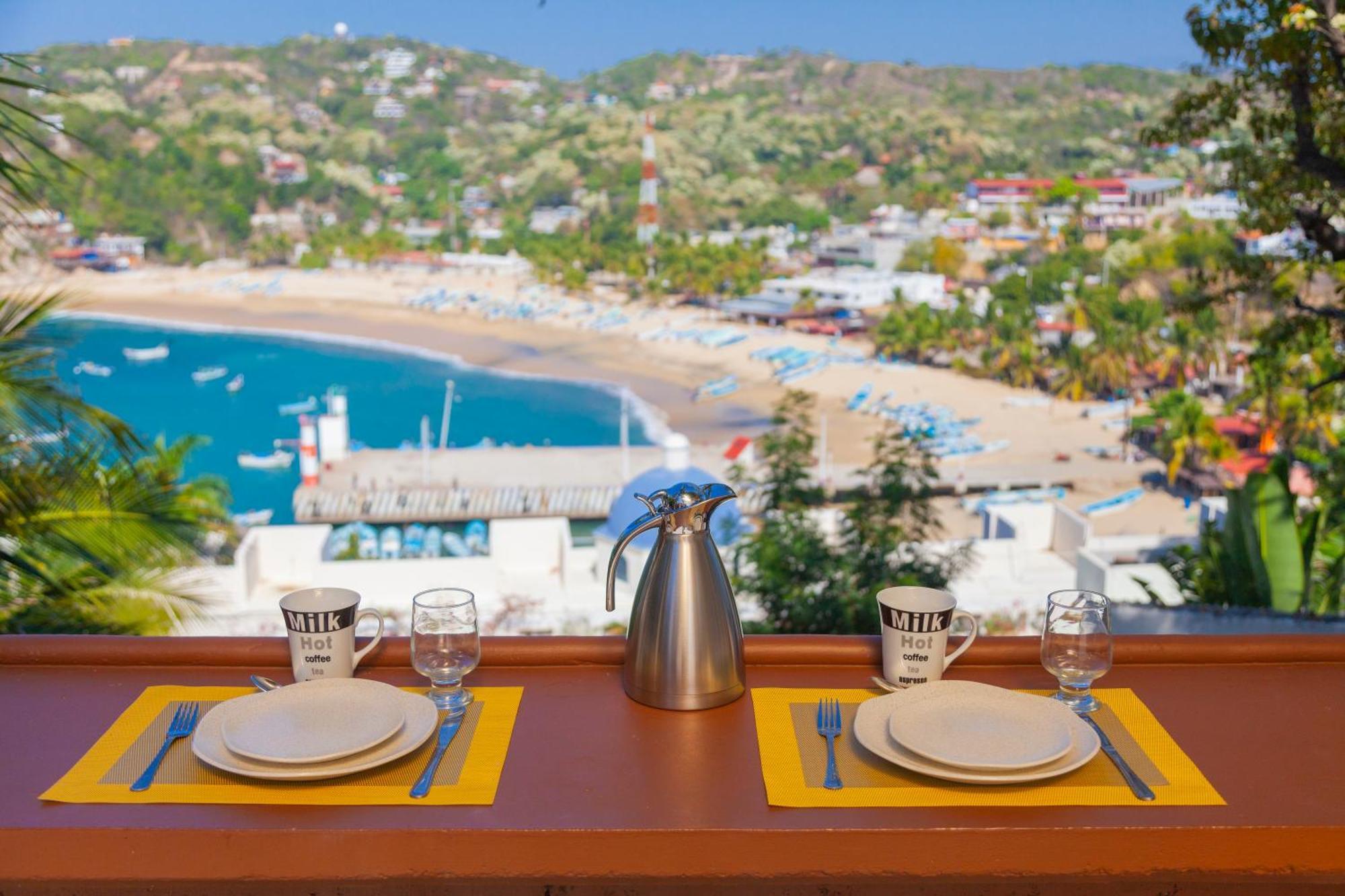 Hotel Casa Rush Puerto Ángel エクステリア 写真