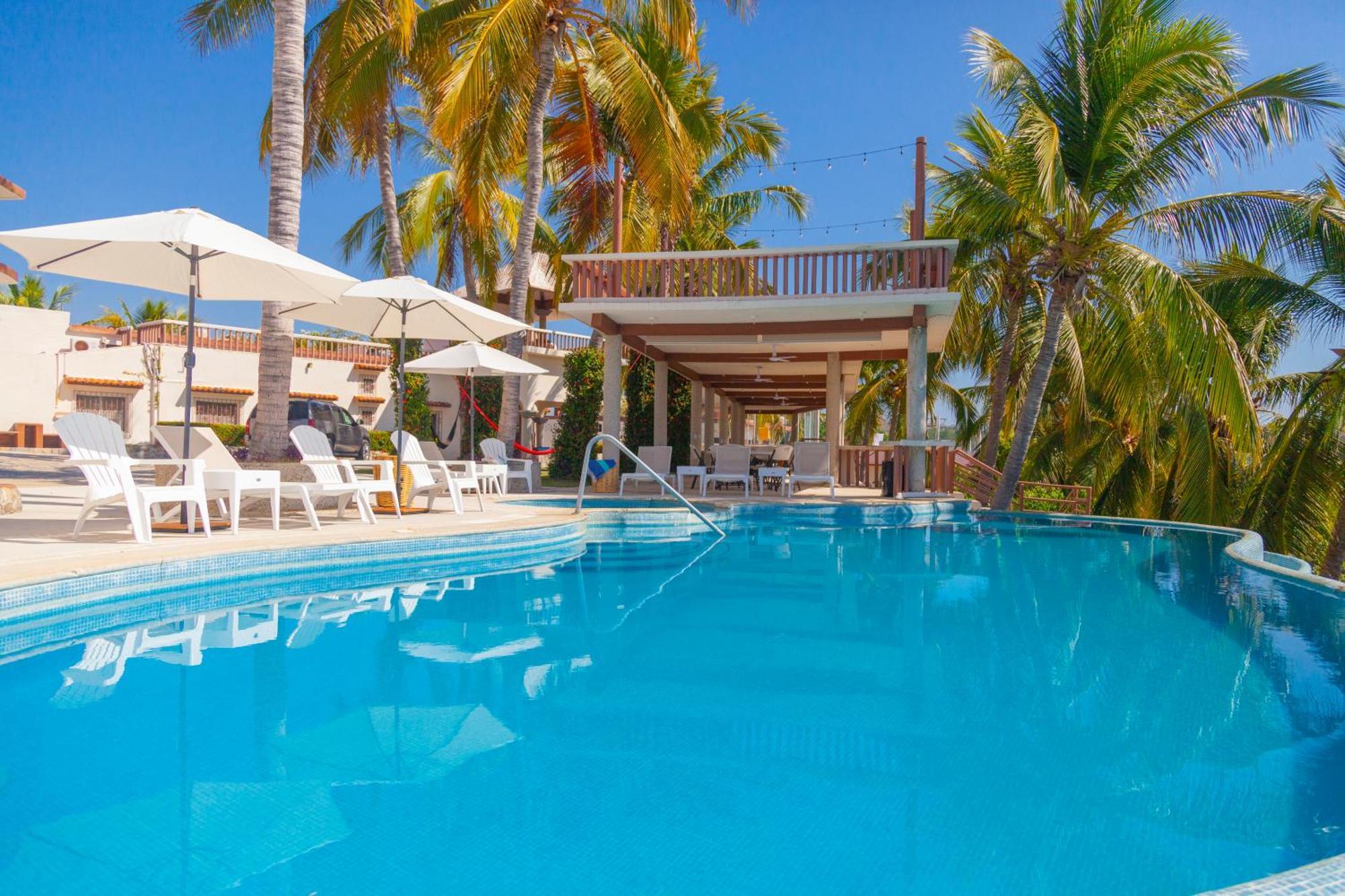 Hotel Casa Rush Puerto Ángel エクステリア 写真