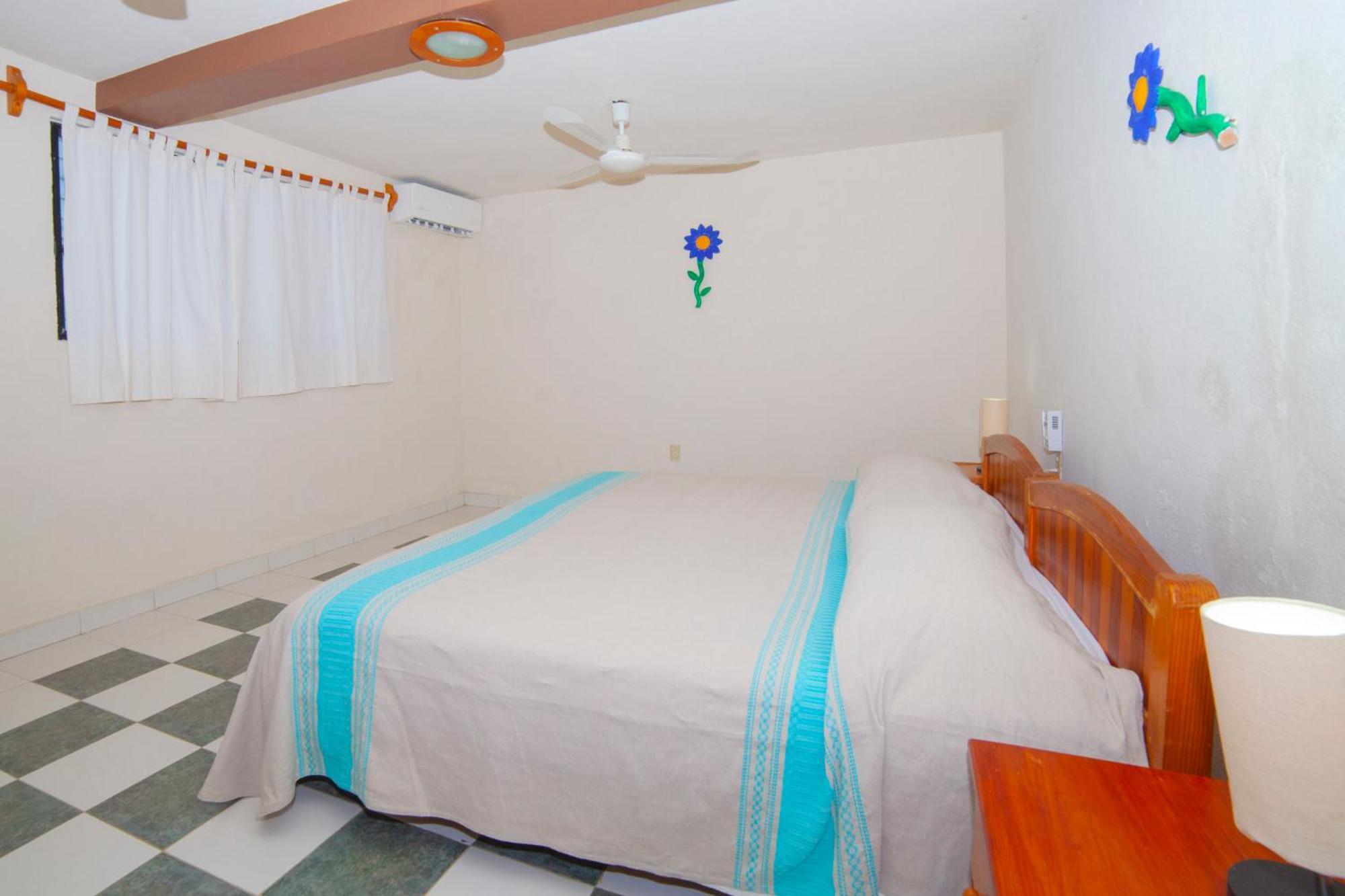 Hotel Casa Rush Puerto Ángel エクステリア 写真